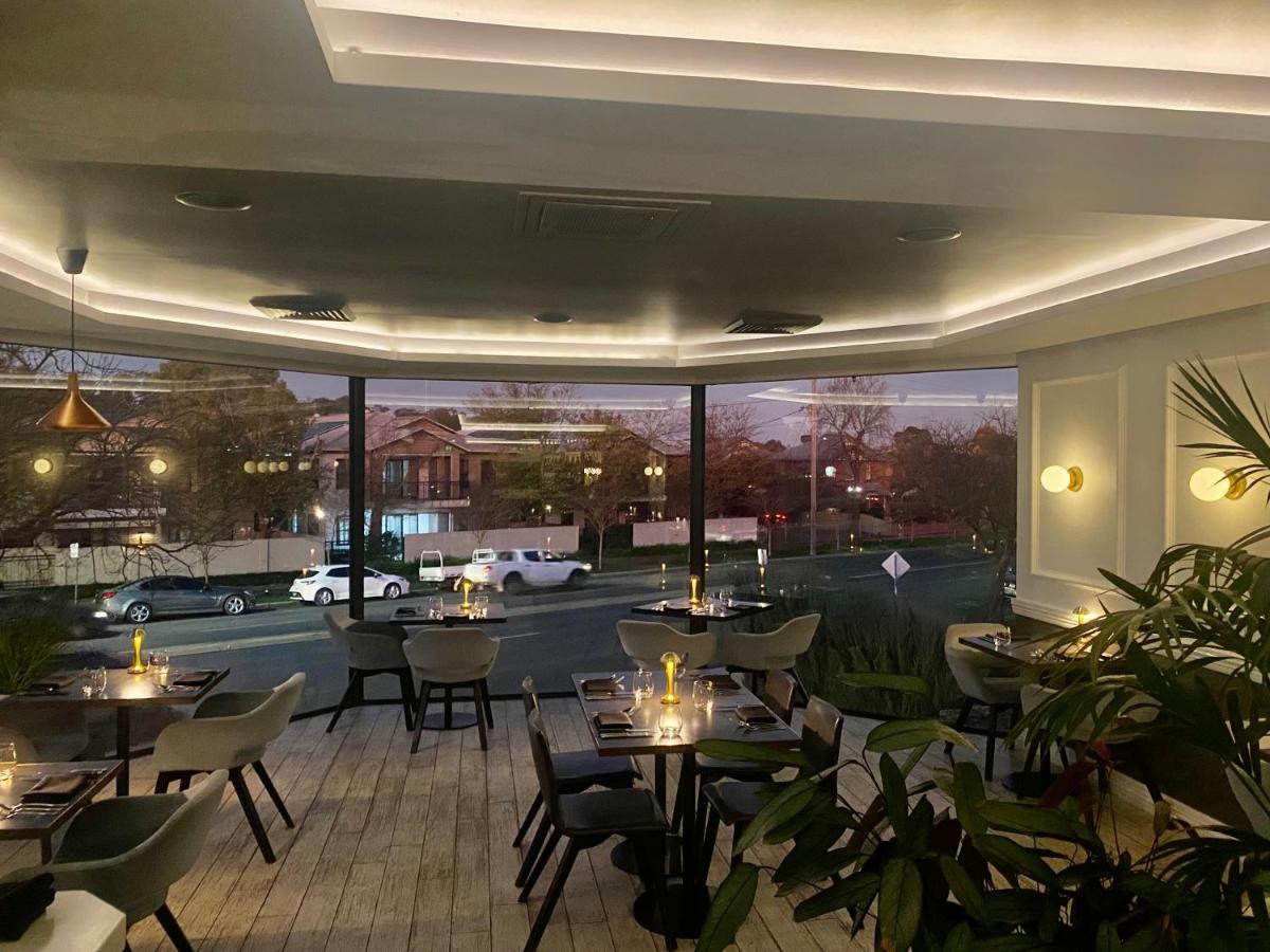 The Charles Hotel Wagga Wagga Exterior foto
