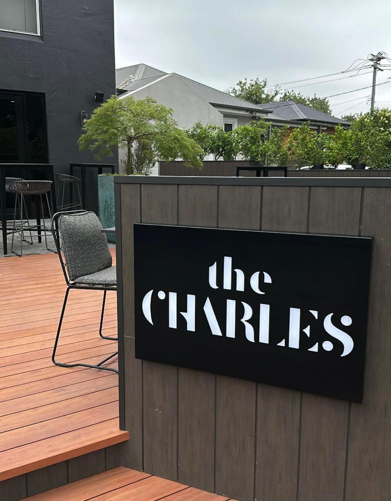 The Charles Hotel Wagga Wagga Exterior foto